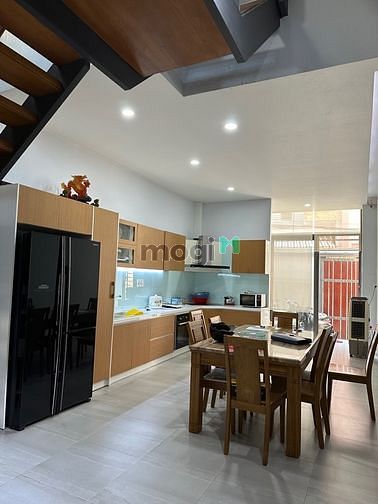 Hình ảnh Siêu phẩm!! Nhà 4 tầng, 80m2, ngang 4.5m, ngay Emart Phan Văn Trị