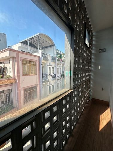 Hình ảnh Siêu phẩm!! Nhà 4 tầng, 80m2, ngang 4.5m, ngay Emart Phan Văn Trị