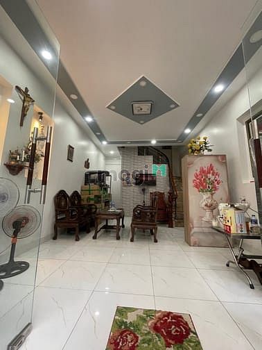 Hình ảnh HXH, 48m2, đường Phạm Văn Hai, 5 tầng, P3, Tân Bình, 7 tỷ 500