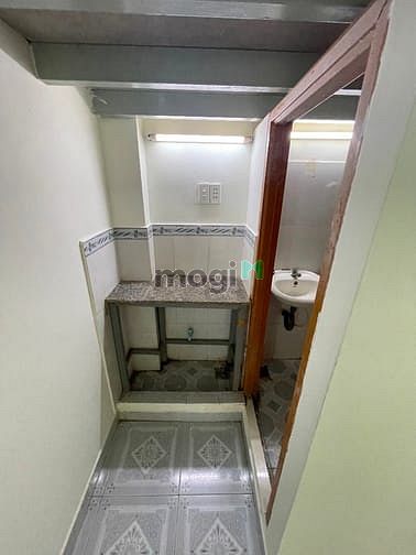 Hình ảnh Phòng trọ giá siêu hạt dẻ gần đường Hoà Bình, Tân Phú