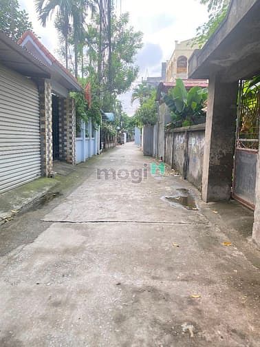 Hình ảnh Bán đất Việt Hưng, ngõ thông ô tô vào đất, giá tốt