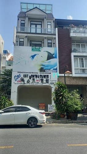 Hình ảnh Cho thuê nhà Phan Khiêm Ích có thang máy giá 75 tr/th