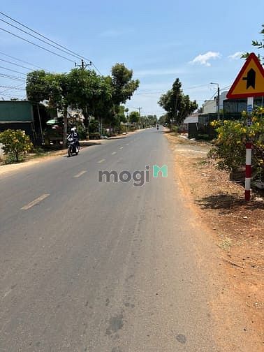 Hình ảnh Bán đất vườn 8800m2 có thổ cư , tại Đức Trọng , Lâm Đồng .