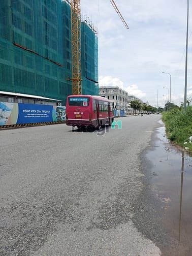 Hình ảnh Đất 2 mt Trướcc sau ( 240m2 - 20tr ) đường Đồng Văn Cống P.TML Q.2