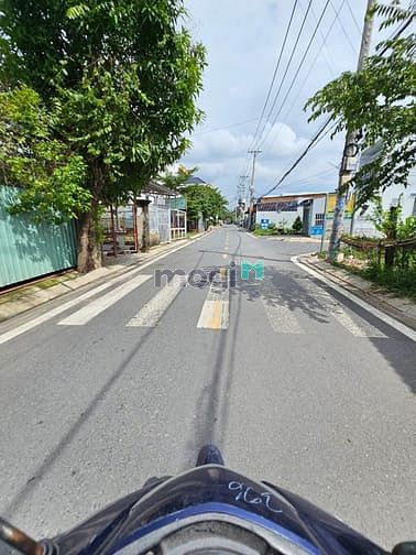 Hình ảnh 6.1 Tỷ -  Nhà MT Đường Rộng 10m - TX25 -  3 Tầng BTCT - View Công viên