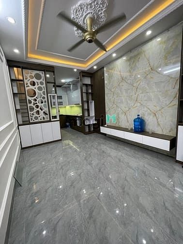 Hình ảnh Bán nhà phố Thạch Bàn, đẹp mới, 35m2,  chỉ hơn 4 tỷ