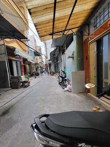 Hình ảnh Cho thuê nhà hẻm ba gác đường Lãnh Binh Thăng, 34m2, trệt lửng lầu