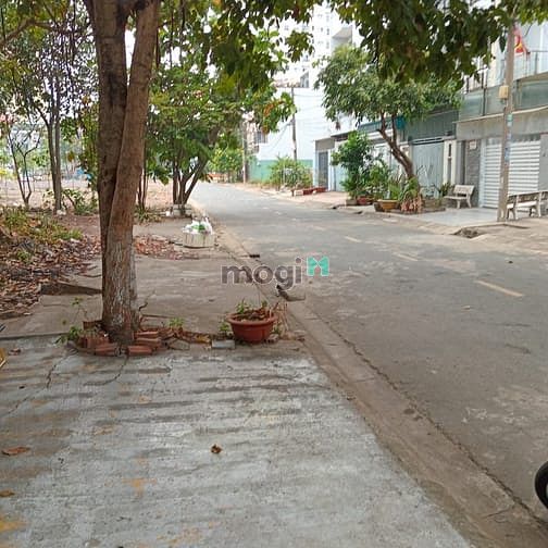 Hình ảnh Đất kdc Mười Mẫu Q2 ,4×39 ,2 sổ đỏ, 2dương di