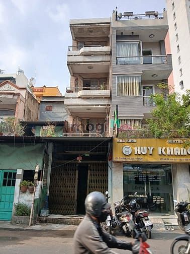 Hình ảnh MT Cao Đạt 172 P1 Q5 ; cấu trúc nhà 5 tầng chỉ 11 tỷ