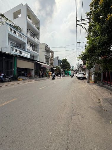 Hình ảnh Bán nhà Bình Tân - Miếu Bình Đông - 70m2 - 3 tầng - hẻm xe tải.