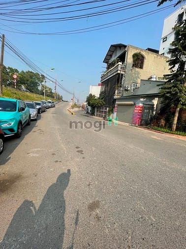 Hình ảnh Bán Nhà Tư Đình Phân Lô 6 Tầng Thang Máy Sát Oto