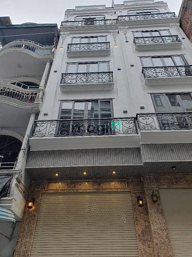 Hình ảnh Giáp Bát- 50m²- 7 tầng thang máy- gara- 2 thoáng