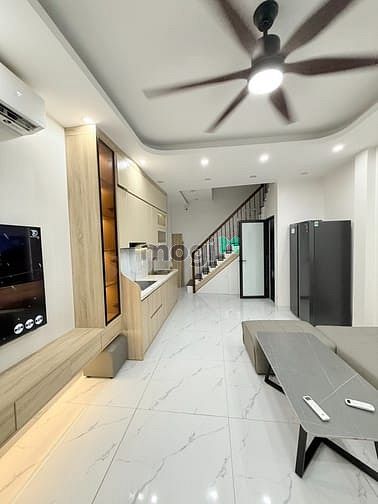 Hình ảnh DÂN TỰ XÂY XỊN MỊN- Ở SƯỚNG -BÁt khối Đông Dư 32m * 4 Tầng Cạnh Trường