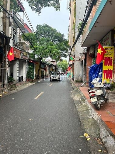 Hình ảnh Bán đất phố Ô Cách 65m2- sổ đẹp như tờ A4- ô tô, 10m ra mặt phố