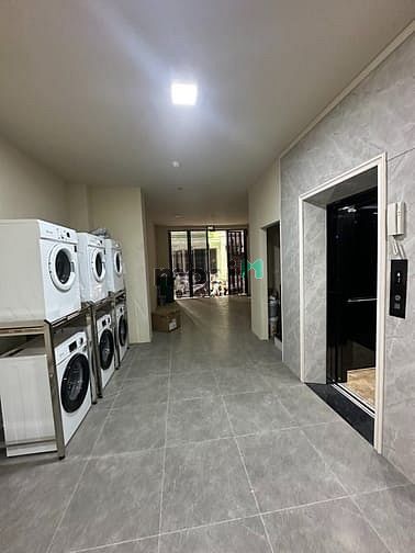 Hình ảnh Bán CHDV Ba Đình -LÔ GÓC, THANG MÁY - 61m2, 6 Tầng - 15 Phòng -14,2 Tỷ