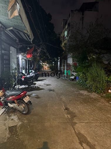 Hình ảnh Đất hẻm xe hơi Phạm Đức Sơn quận 8. 4m x 12m. Làm sổ được