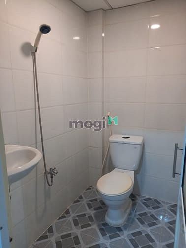 Hình ảnh Đang cần cho thuê mặt bằng 1 trệt 1 lửng nở hậu mặt tiền Võ Duy Ninh