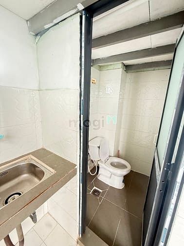 Hình ảnh Phòng giá rẻ ngay Phan Văn Hớn Tân Thới Nhất chỉ 2tr2