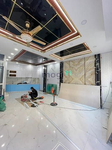 Hình ảnh Nhà Phố XÂY DỰNG MỚI CÓ THANG MÁY - Đường thông 8m 2279 Huỳnh Tấn Phát