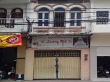 Hình ảnh Cho thuê nhà nguyên căn mặt tiền Đường Tạ Uyên - Phường 15 - Quận 5.