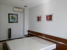 Hình ảnh Bán khách sạn đang kinh doanh đông khách đường Nguyễn Trãi, Quận 1,