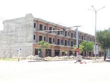 Hình ảnh nhà phố liền kề ven biển đường NGuyễn Tất Thành