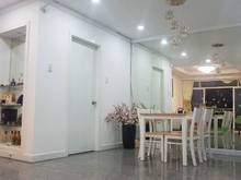 Hình ảnh Cần vốn làm ăn bán gấp khuôn đất lớn mặt tiền quận 1, ngay chợ Tân Địn