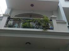 Hình ảnh Cho thuê nhà mt Nguyễn Sơn, 2 lầu, dt: 4x40m, nhà trống suốt. 35 tr TL