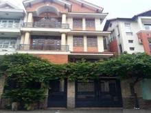 Hình ảnh Cho thuê biệt thự mặt tiền Hoa Lan p2 Phú Nhuận. DT 8x18m trệt 3 lầu