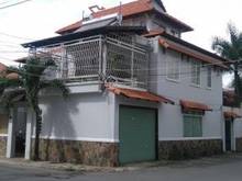 Hình ảnh Bán gấp villa số 100 đường Nguyễn Văn Hưởng P.Thảo Điền Quận 2
