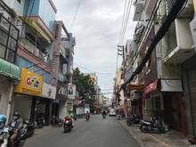 Hình ảnh Chỉ 6.8 tỷ bán nhà HXH 6m đường Lạc Long Quân, 5 tầng xây 2017 nhà mới
