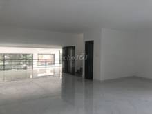 Hình ảnh MẶT TIỀN TRẦN NÃO Sàn trống - Thang máy - GIÁ 80Tr