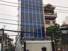 Hình ảnh Cho Thuê Nhà Mặt Tiền Nguyễn Văn Giai Đakao Q.1 DT : 4,5x17m 4 lầu mới
