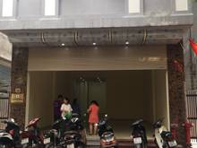 Hình ảnh Cho thuê nhà MP Hoàng cầu, 80m2, mt6m, giá: 35tr.