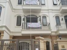 Hình ảnh cho thuê biệt thự dt 9x17m đường cách mạng tháng tám tân bình