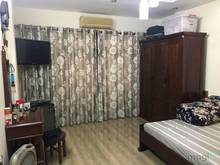 Hình ảnh 2 mặt thoáng! Ô tô vào nhà! Bán nhà Nguyên Hồng 42m, 5 tầng. 7.5 tỷ