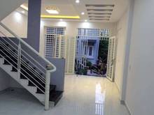 Hình ảnh Bán nhà mặt tiền Nguyễn Đình Chiểu, Quận 3, 6x18m, TN 50tr/th. Giá 28