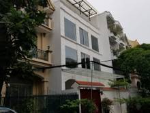 Hình ảnh có nhà cho thuê đường trường sa quận phú nhuận