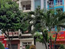 Hình ảnh cho thuê nhà mặt tiền phan xích long phú nhuận