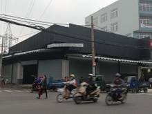 Hình ảnh Cho thuê mặt tiền chợ tân hương 14 x 20m, trống suốt, đẹp, 50 triệu.