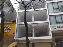 Hình ảnh Cho thuê nhà mặt phố Ngõ Huyện: 75m2 x 5 tầng, mặt tiền 4m, khép kín.