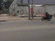 Hình ảnh Cho thuê đất 110A Thoại Ngọc Hầu, 2 mt đường, sầm uất, kd đông đúc.