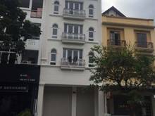 Hình ảnh Gia đình cần cho thuê lại căn nhà đường Hà Huy Tập, Phú Mỹ Hưng, Q7