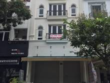 Hình ảnh Nhà có thang máy mặt tiền đường Hà Huy Tập, Phú Mỹ Hưng cần cho thuê