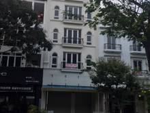 Hình ảnh Cho thuê nhà nguyên căn khu Nam Long, Phú Mỹ Hưng 5 lầu có thang máy