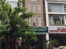 Hình ảnh Gia đình cần cho thuê lại căn nhà mặt tiền đường Hà Huy Tập, PMH, Q7