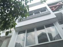 Hình ảnh Nhà mới xây, MT Trịnh Đình Trọng, q.Tân Phú, trệt 3 Lầu, 6PN.