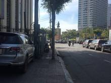 Hình ảnh Cho thuê nhà NC MT Đường Thi Sách, P.Bến Nghé, Q.1.  DT: 10 x 20m