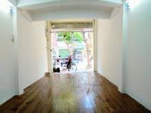 Hình ảnh Cho thuê Nhà NC MT Đường Nguyễn Đình Chiểu, P.4, Q.3.  DT: 4 x 11m