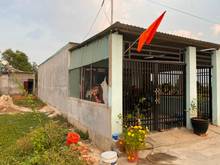 Hình ảnh Lên TP Sống Bán Nhà cấp 4 105m2(5x21)+ 200m2 đất thổ cư SHR chính chủ